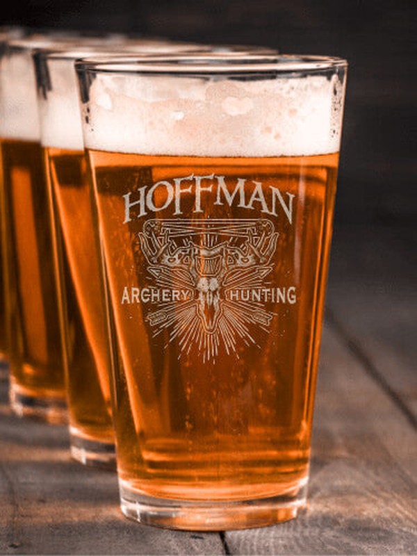 Archery Hunting : Pint Glasses - Engraved