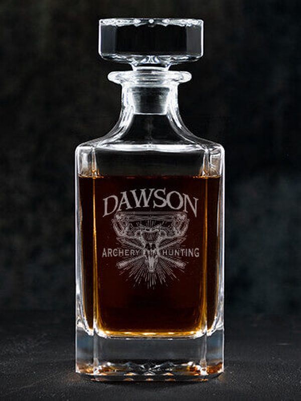 Archery Hunting : Whiskey Decanter - Engraved