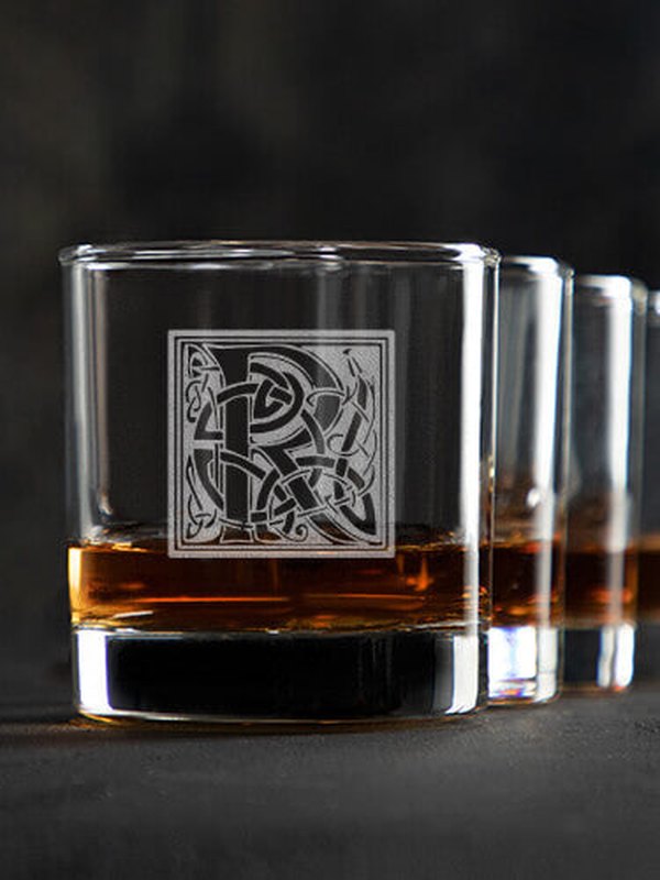 Celtic Monogram : Rocks Glasses - Engraved