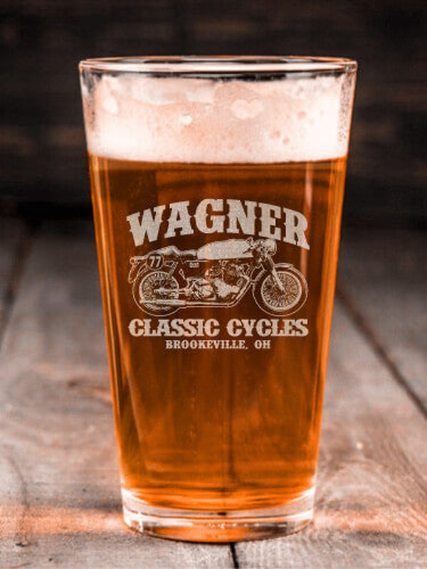 Classic Cycles : Pint Glasses - Engraved