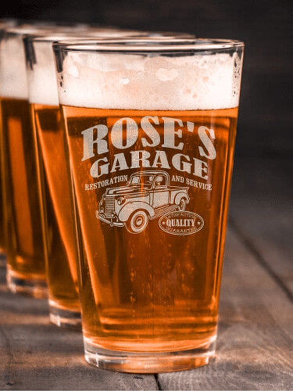 Classic Garage : Pint Glasses - Engraved