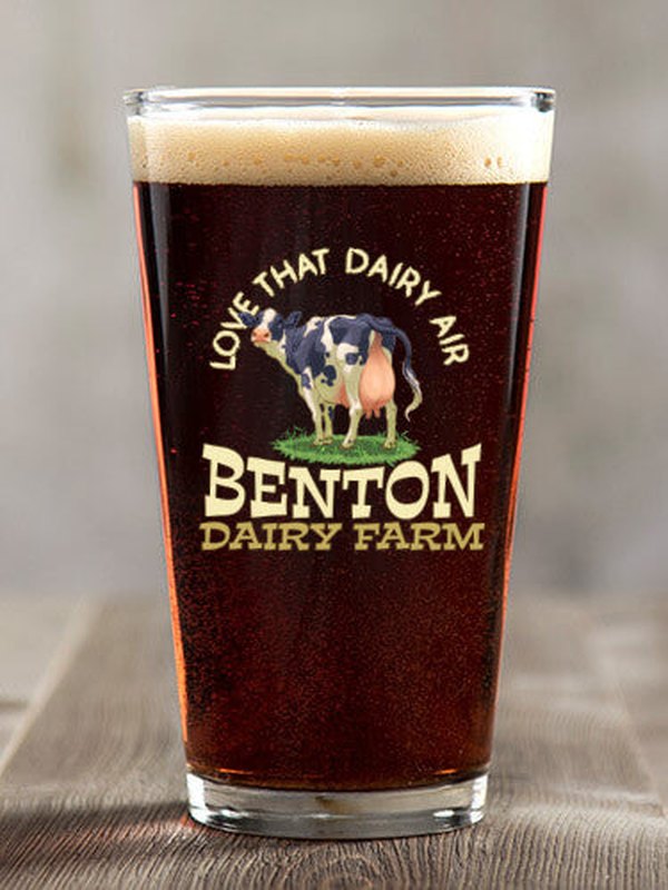 Dairy Air : Pint Glasses - Color Printed
