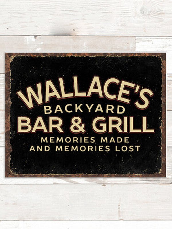 Backyard Bar and Grill : Tin Signs