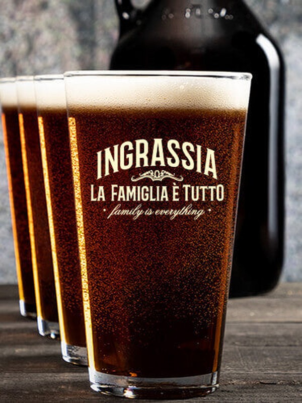 Family Is Everything : Growler Pint Glass Gift Sets - Color Printed