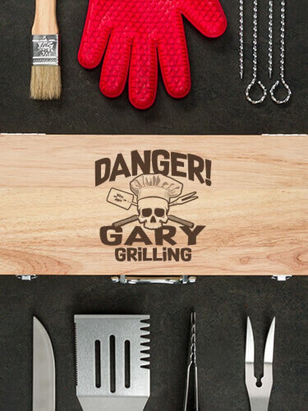 Danger Grilling : 10 Piece BBQ Set